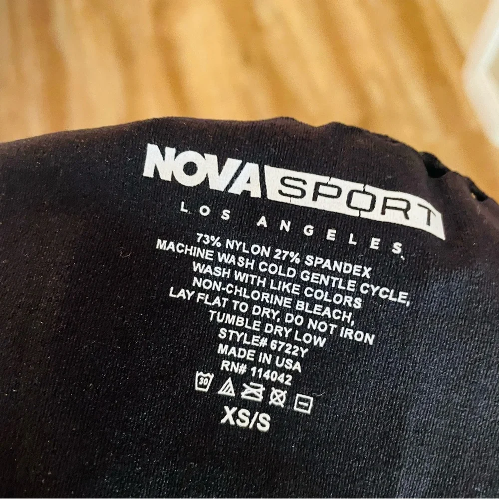 Fashion Nova What’s Your Net Worth Active Bodysuit - Picture 6 of 8